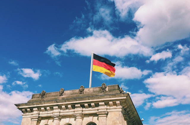 دعنا نساعدك على اكمال الدراسة في المانيا